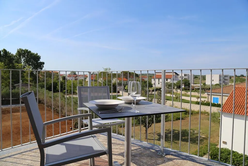 Mk | Apartments Nin Vrsi Croatia
