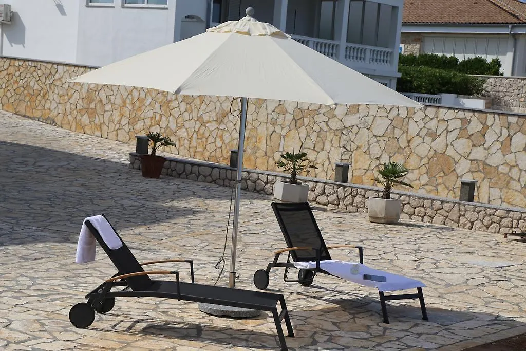 Mk | Apartments Nin Vrsi Croatia