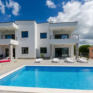 Romance Apartment Pinezići